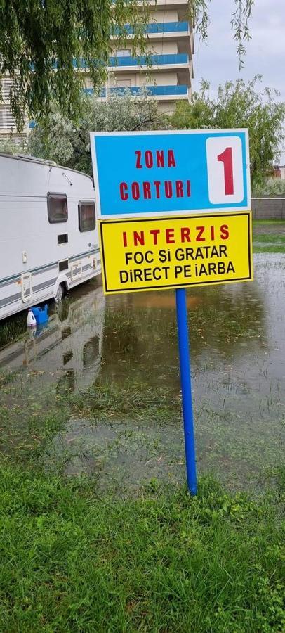Camping Aviator, Numai Teren, Campare Pentru Rulote Autorulote Personale, Campingul Nu Are Rulote !!! Buşteni Buitenkant foto